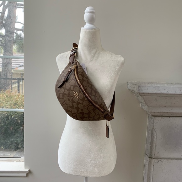 NWT COACH Belt Bag In Signature Canvas - Picture 3 of 7